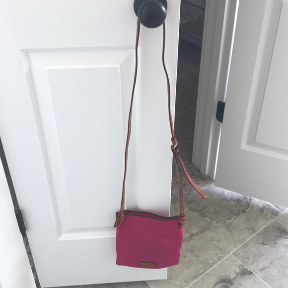 Dooney and Bourke side purse - Picture 3 of 3